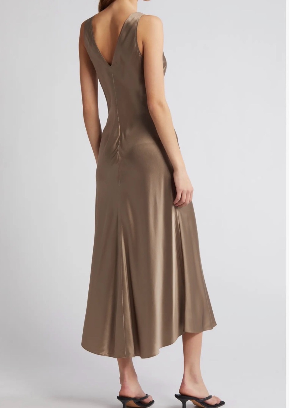 Frame Savannah Silk Satin Midi Dress in Taupe Size S